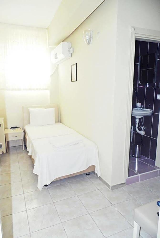 Saral Otel Derince Exterior photo