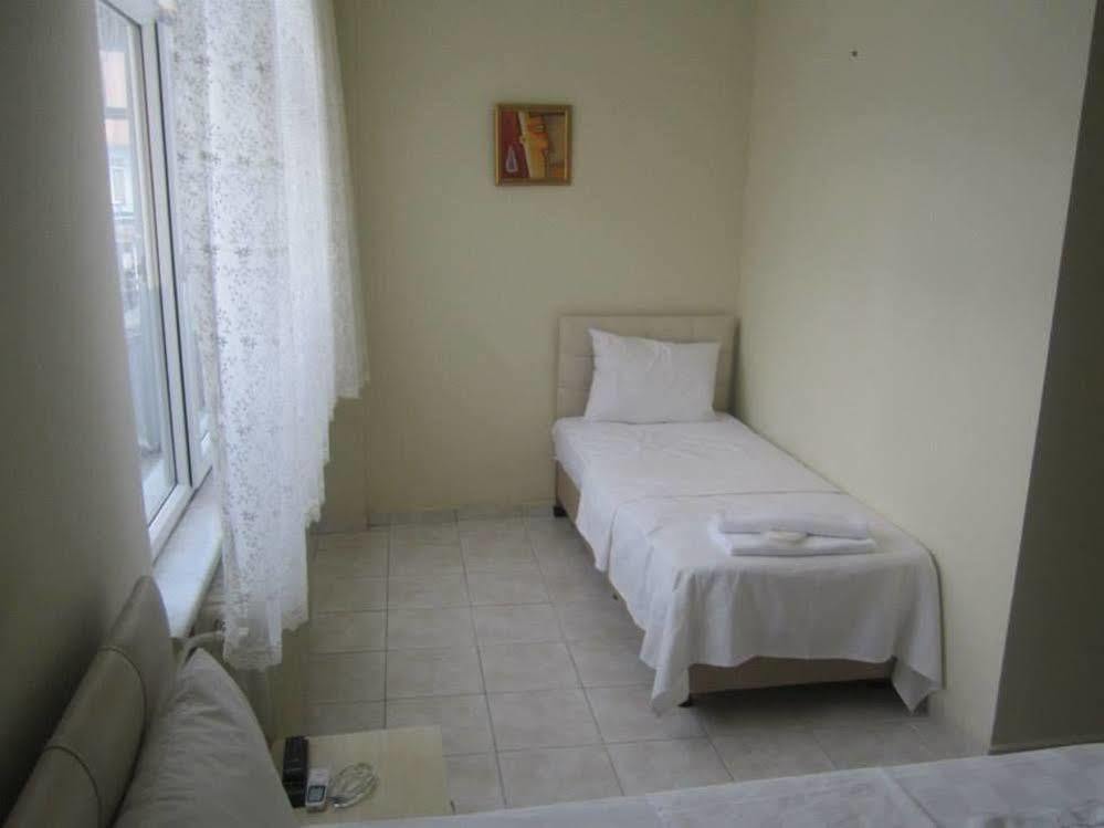 Saral Otel Derince Exterior photo